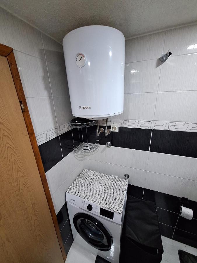 Apartman Magic Sauna,Jakuzzi,Kino Ливно Екстериор снимка