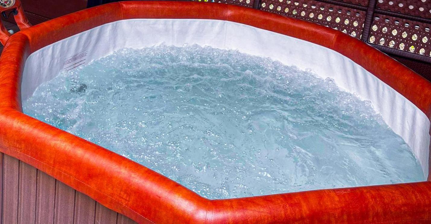 Apartman Magic Sauna,Jakuzzi,Kino Ливно Екстериор снимка